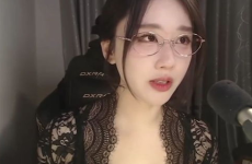 怎么当娱乐吃瓜主播赚钱,如何轻松赚钱的秘诀解析