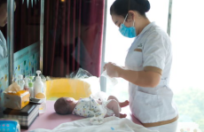 全国十大金牌月嫂,专业护理，守护母婴健康”